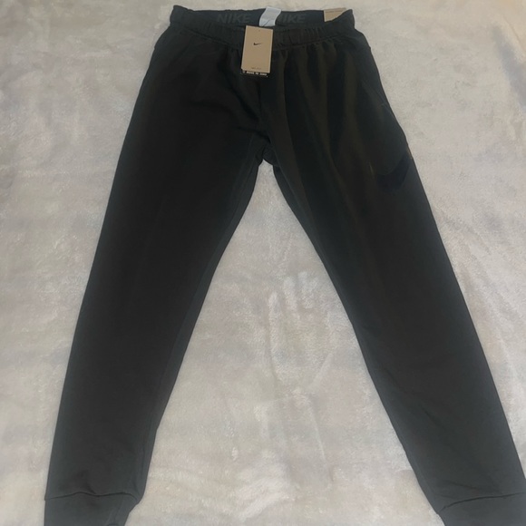 Nike Men’s Sequoia/black dri-fit tapered training pants Large - Picture 4 of 11